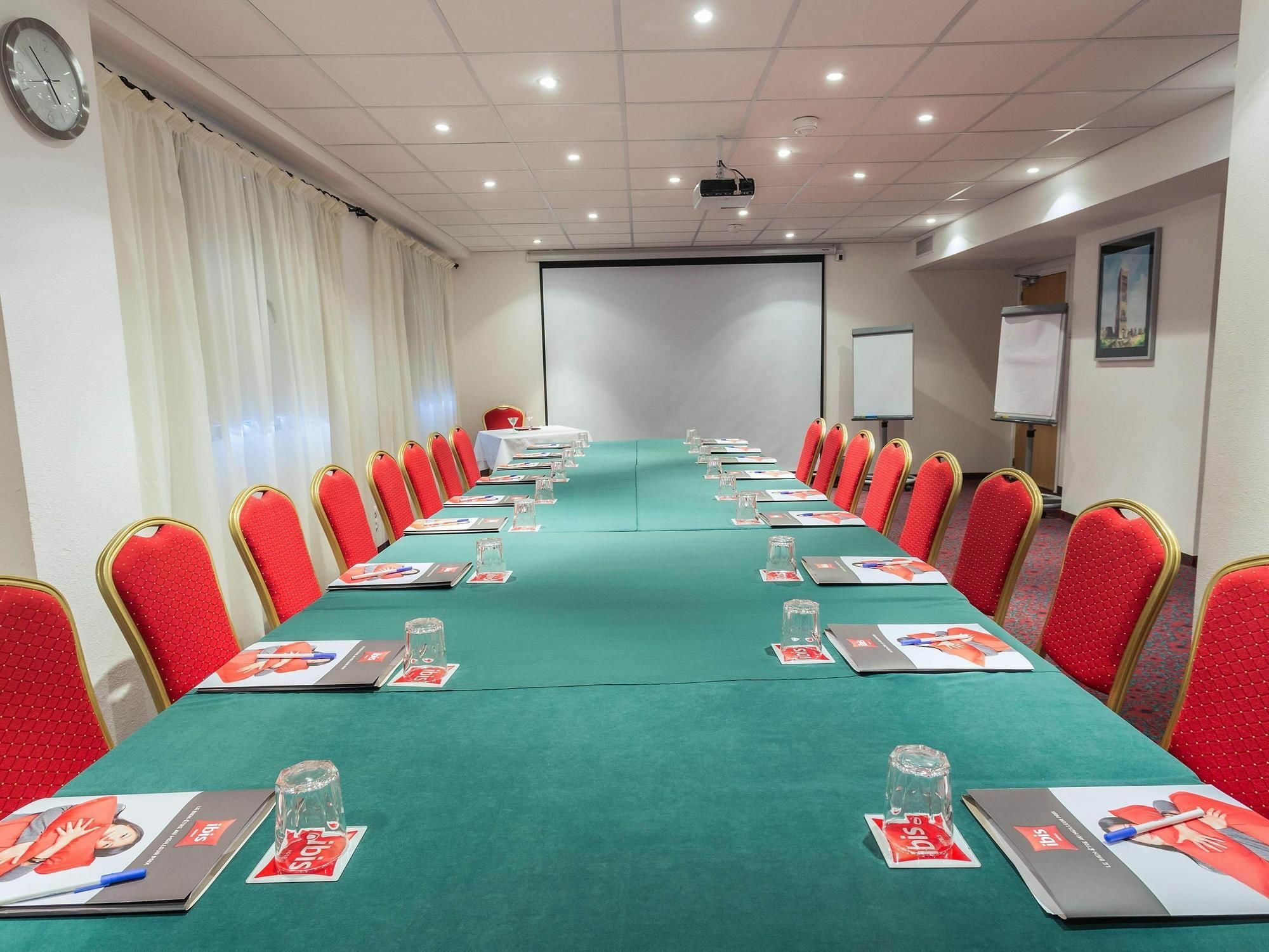 Ibis Tlemcen Hotel Eksteriør billede