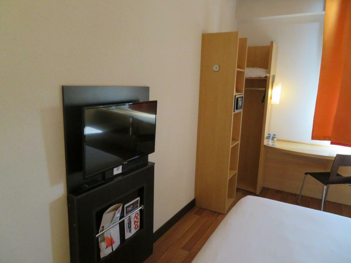 Ibis Tlemcen Hotel Eksteriør billede
